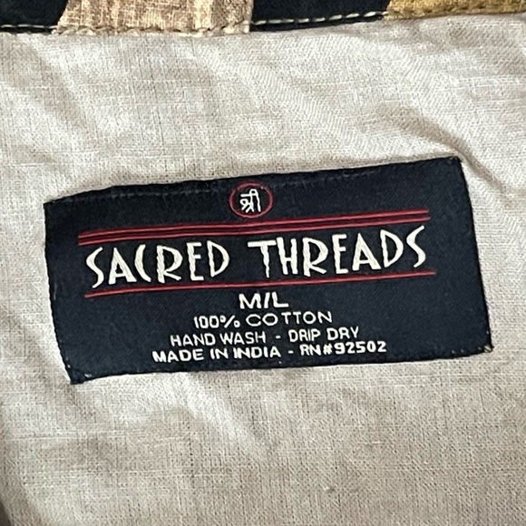 Vintage Sacred Threads coat cardigan button down two pockets M/L - Picture 10 of 10